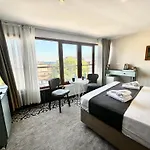 Lelll Hagia Sofia Szálloda