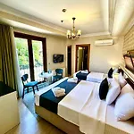 Lelll Hagia Sofia Szálloda