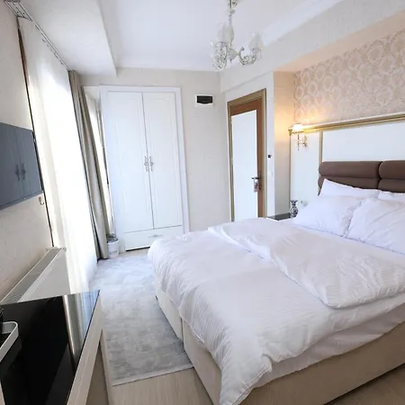Lelll Hagia Sofia Hotel *