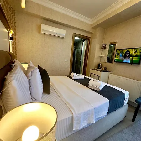 Lelll Hagia Sofia Hotel *