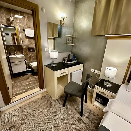 Lelll Hagia Sofia Hotel