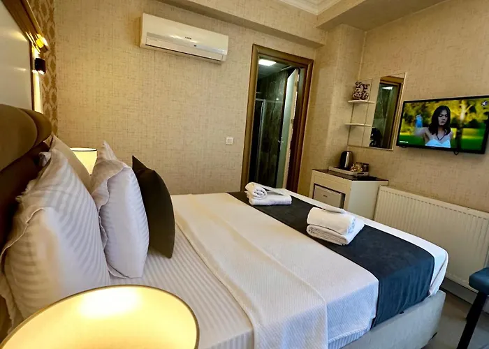 Lelll Hagia Sofia Hotel *